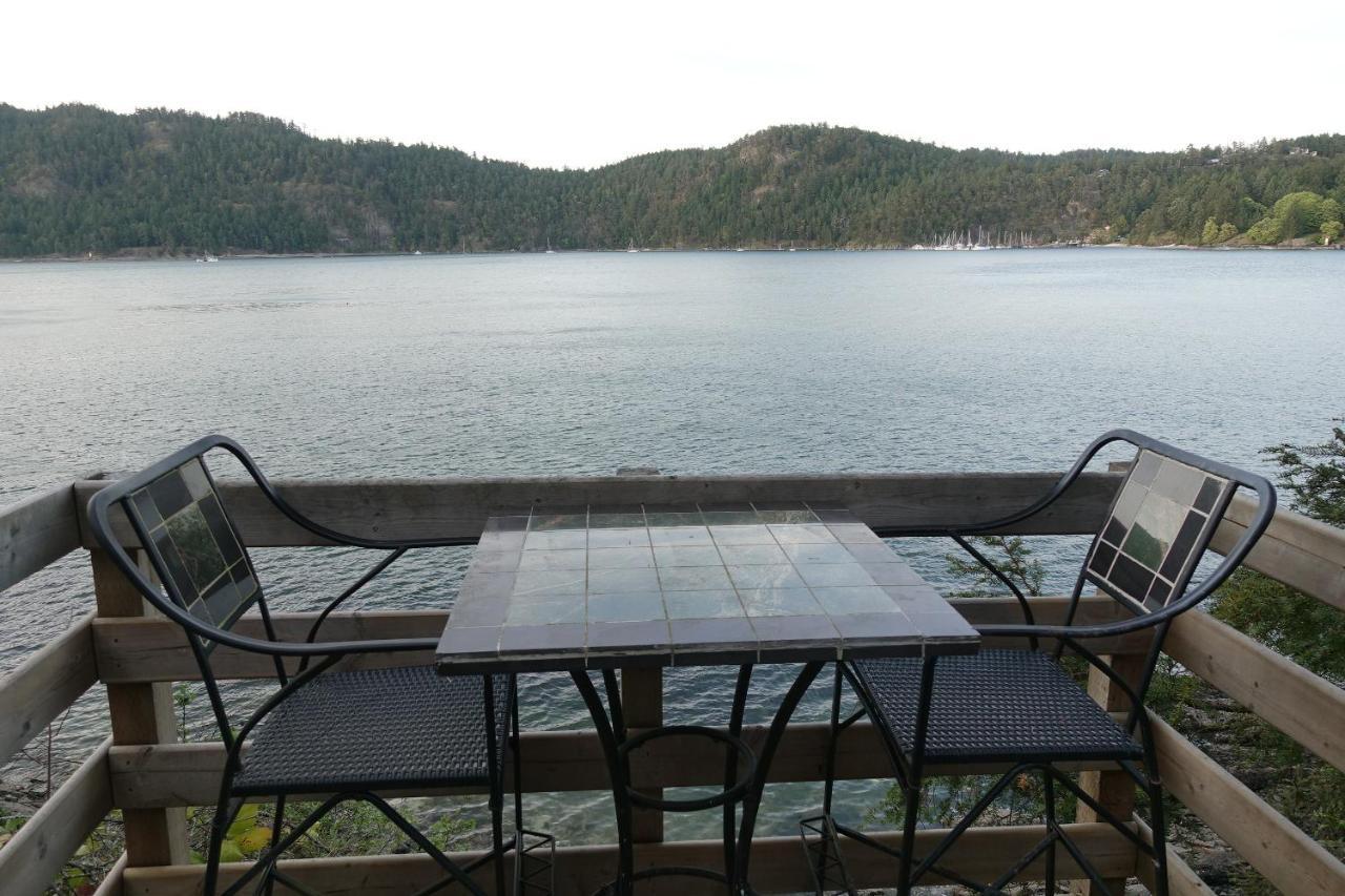 Bedwell Harbour Shangrila Waterfront Vacation Home מראה חיצוני תמונה