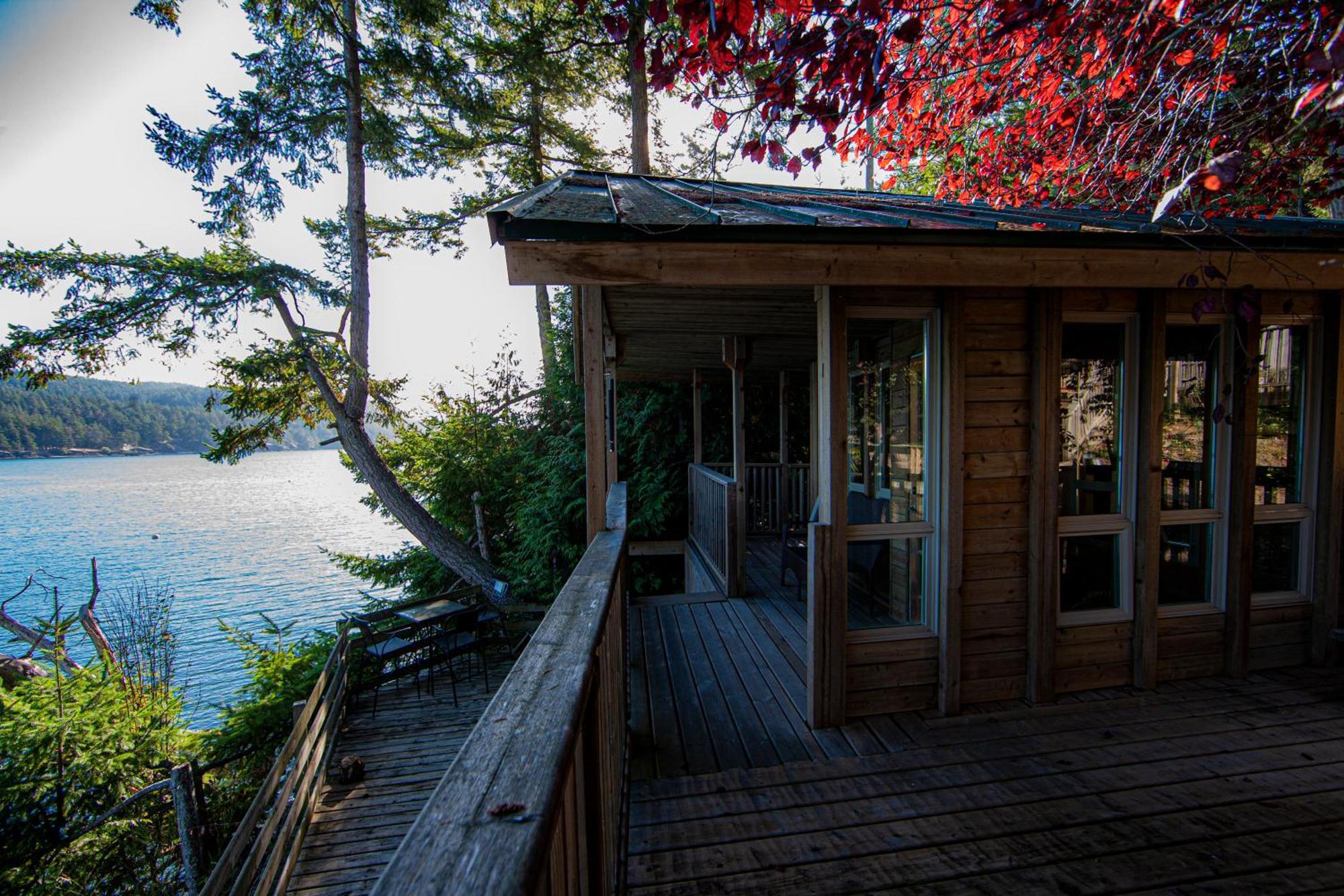 Bedwell Harbour Shangrila Waterfront Vacation Home מראה חיצוני תמונה