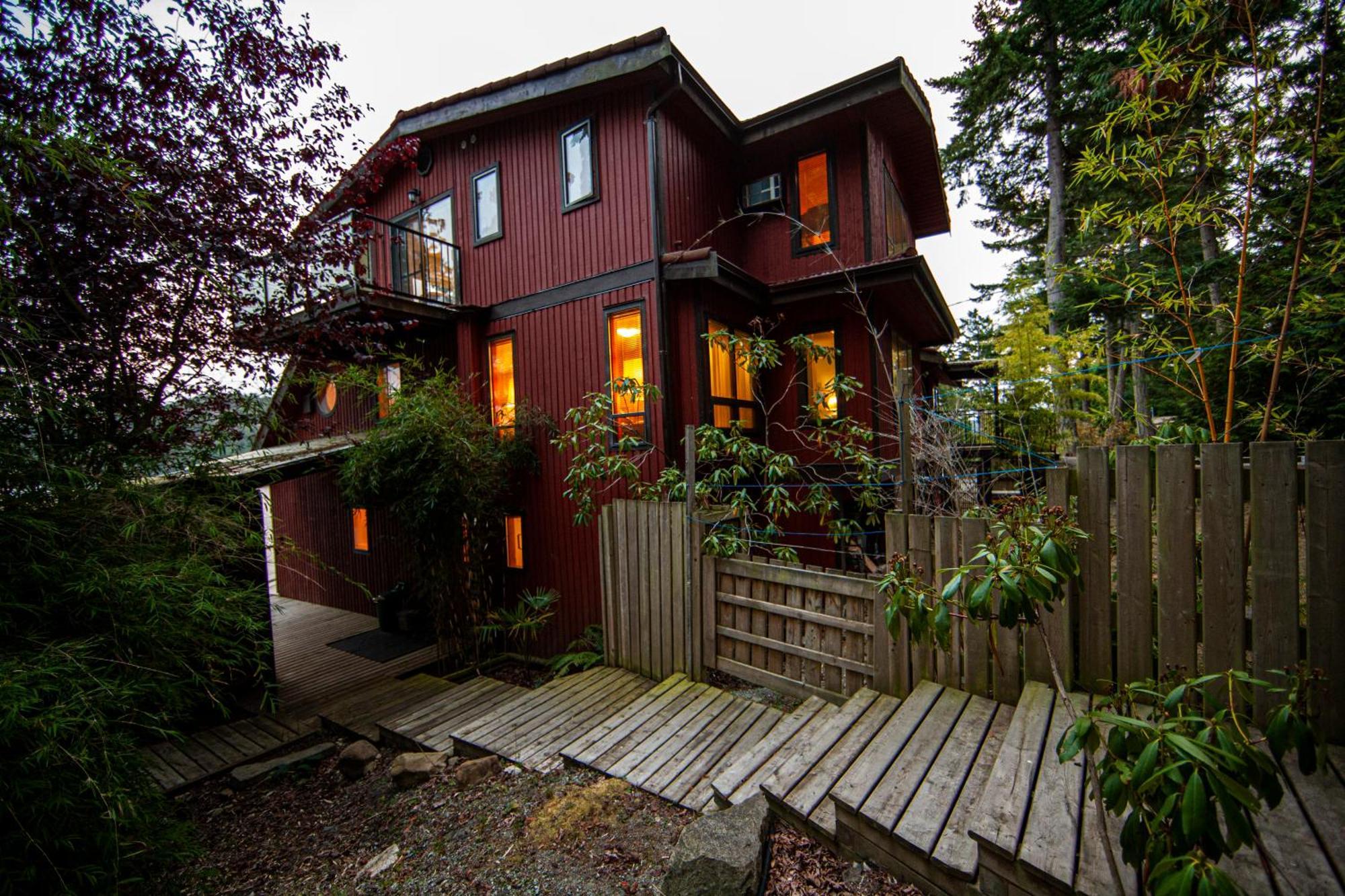 Bedwell Harbour Shangrila Waterfront Vacation Home מראה חיצוני תמונה