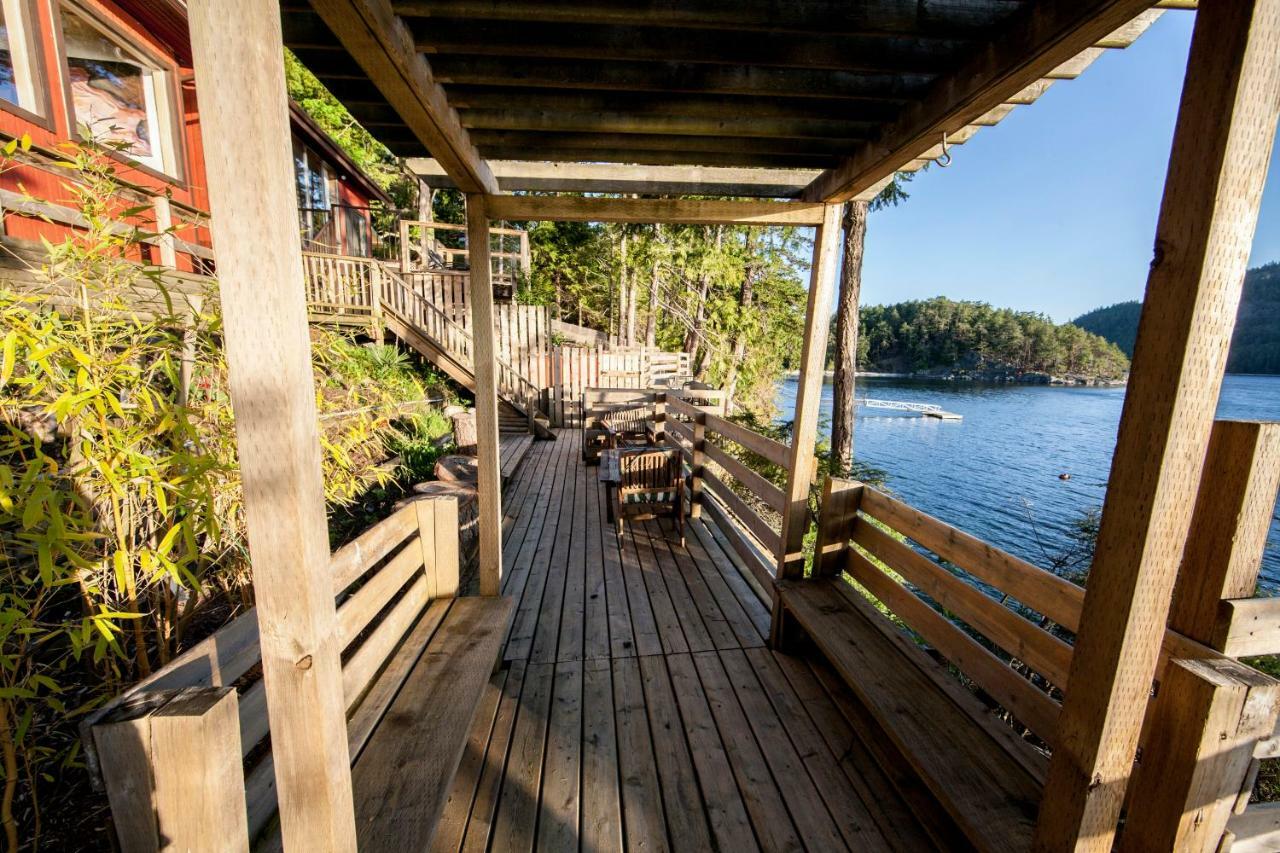 Bedwell Harbour Shangrila Waterfront Vacation Home מראה חיצוני תמונה