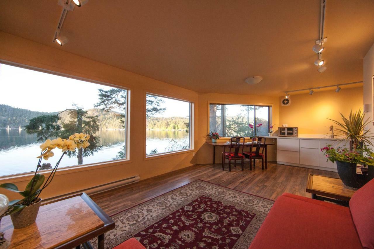 Bedwell Harbour Shangrila Waterfront Vacation Home מראה חיצוני תמונה